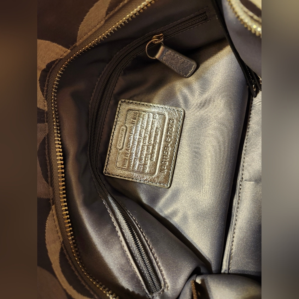 Coach y2k signature hobo silver grey monogram brand new vintage y2k condition - Picture 2 of 7